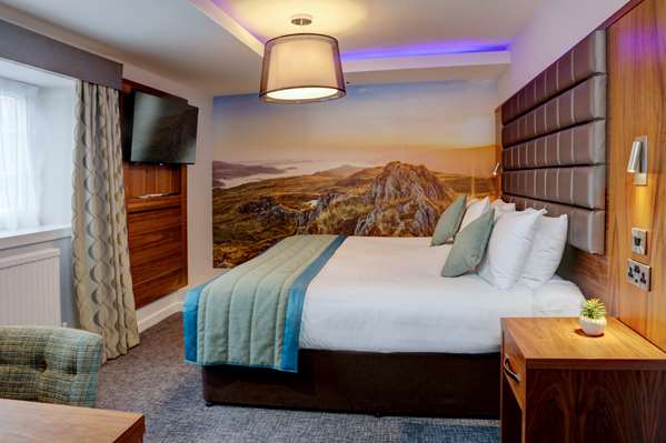 Best Western Plus Lancashire Manor Hotel - Tap to explore photos