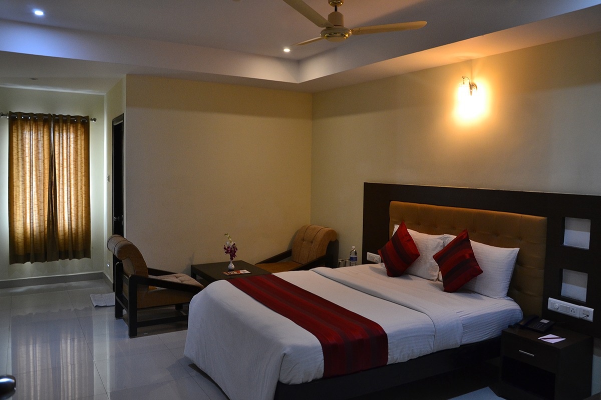 MG Hotel Udayee International - Tap to explore photos