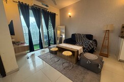 TheStickyhomes, Noida