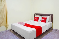 OYO 91766 Fortuna Hotel Syariah, Probolinggo