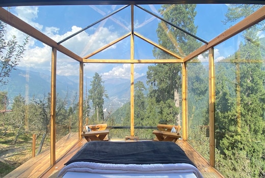 Cove The Glass House