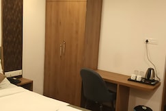 Hotel Sukanya Elite, Puri