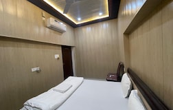 Bedroom 102