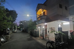 Iris Comfort Inn, Blossom, Chennai