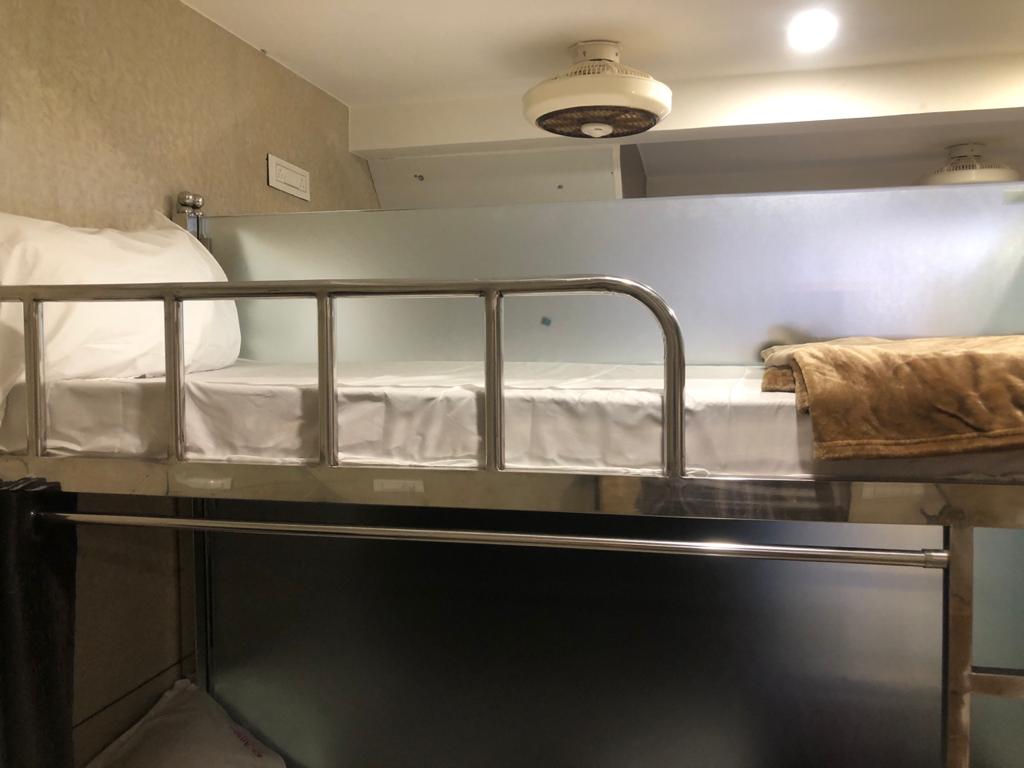 Aman AC Dormitory & Guest House - Tap to explore photos