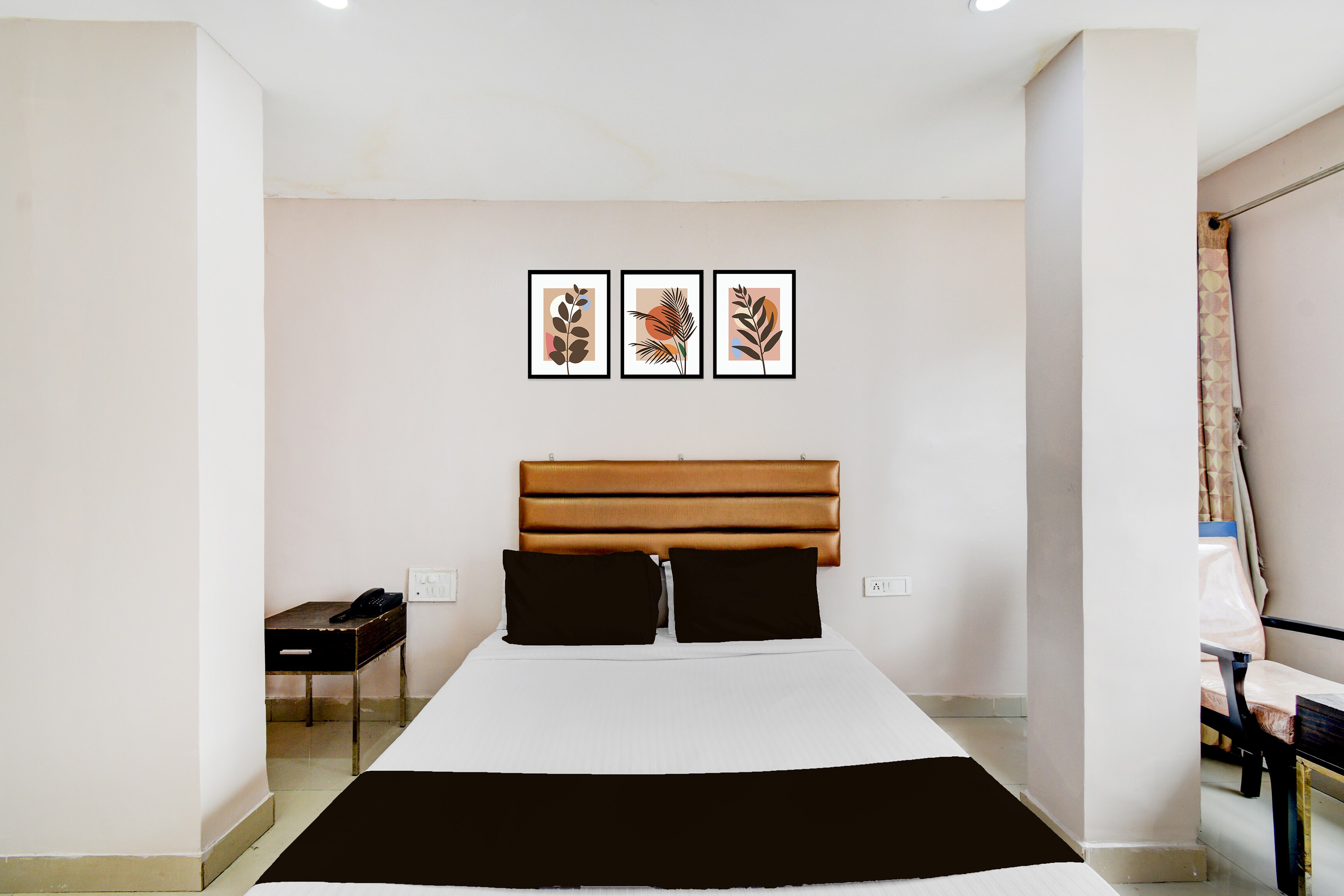 Townhouse Narayanaguda Metro Station Formerly Hotel Anshu Grand - Tap to explore photos