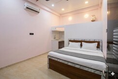 Kamal Kunj Homestay & Residency, Ayodhya