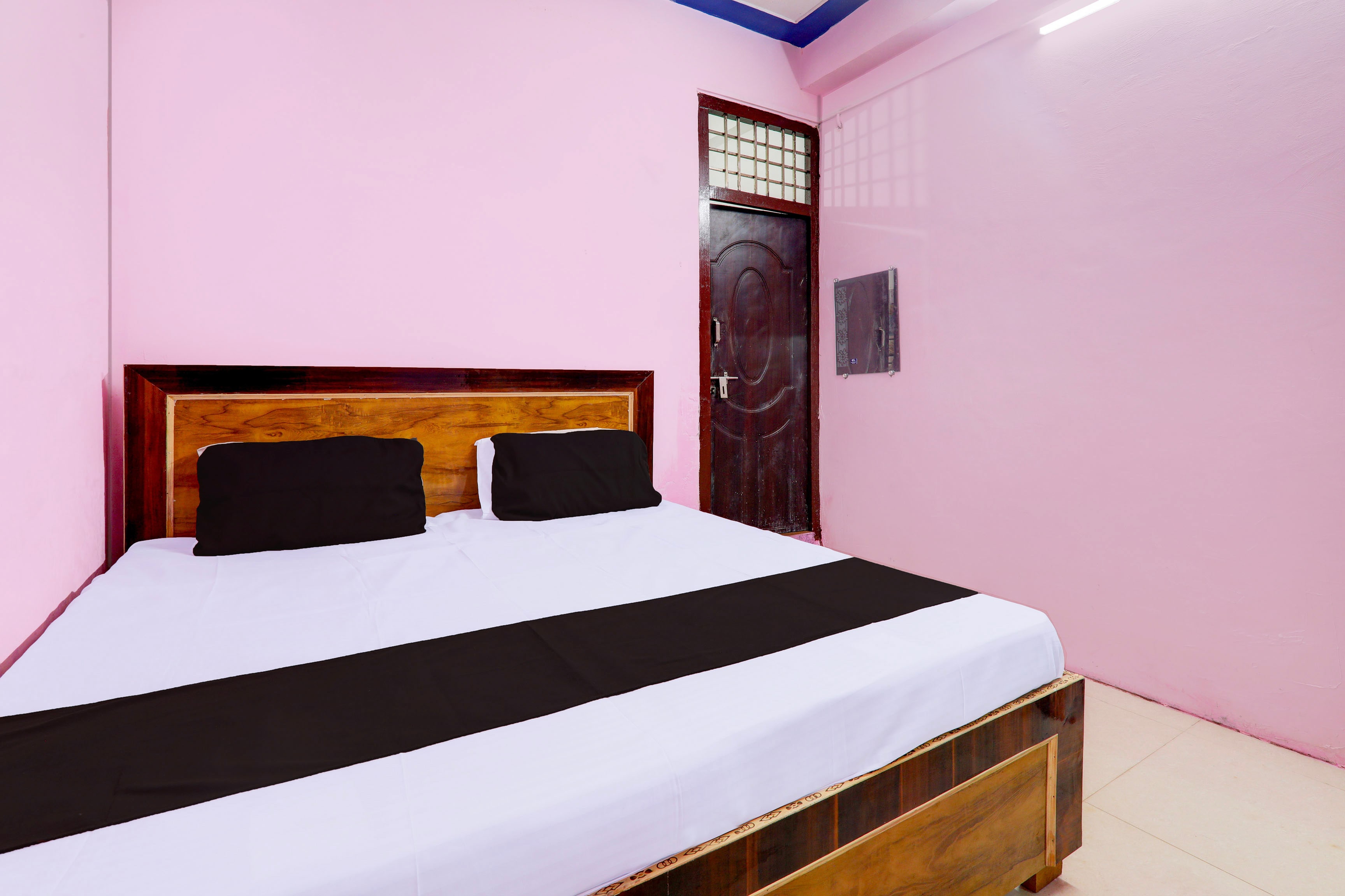 SPOT ON Hotel Abhay Inn - Tap to explore photos