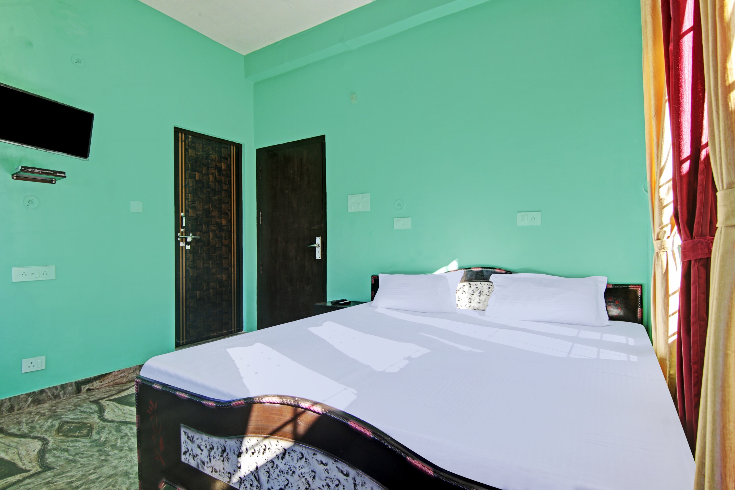 Hotel O Jai Shiv Shakti Guest House - Tap to explore photos