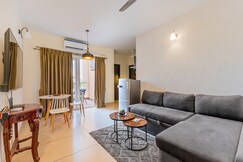 Sereno Pebbles 1 cosy 1bhk w pool, gym, games, Goa