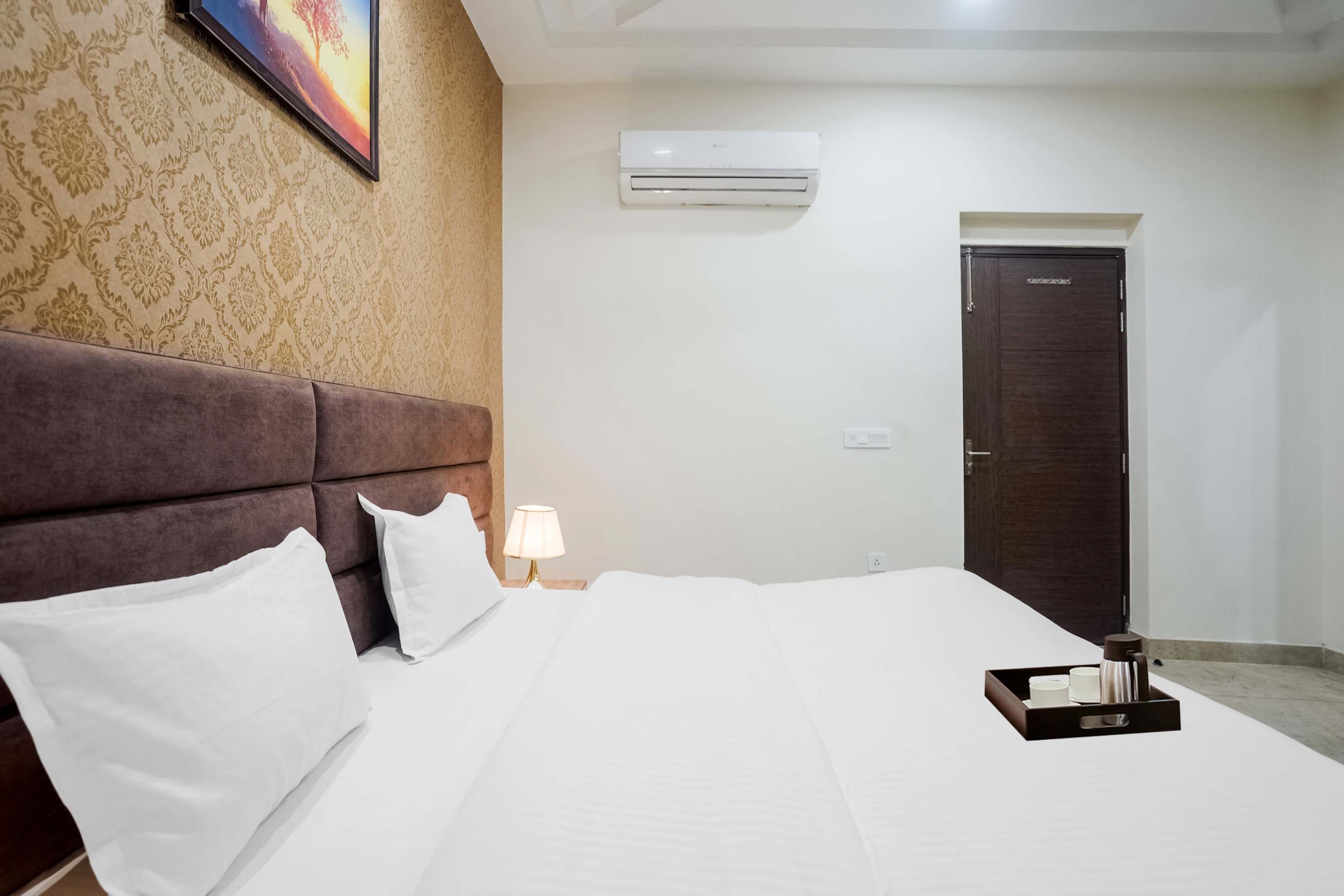Hotel O Blue Stone Residency - Tap to explore photos