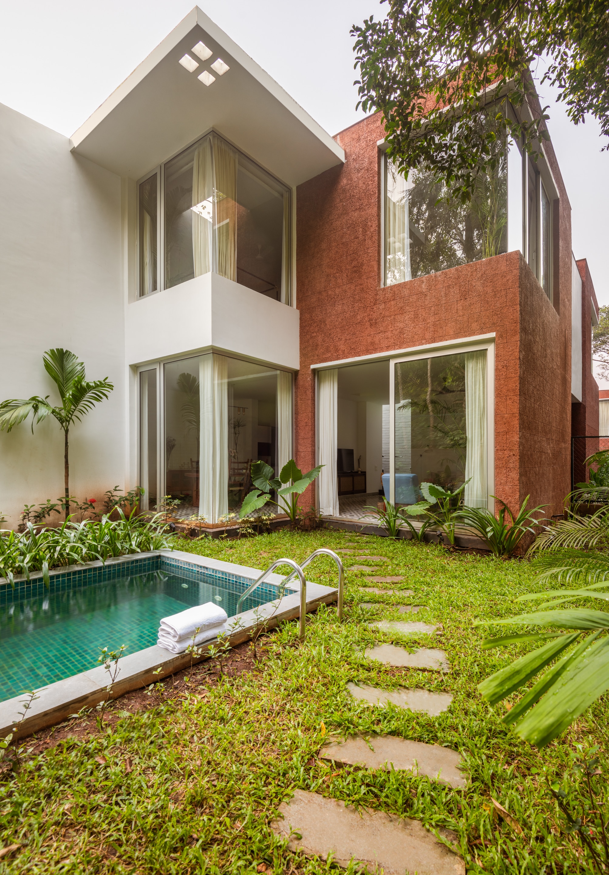 La Avila - 2 BHK Private Pool Villa at Siolim by The Blue Kite (21) - Tap to explore photos
