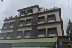 Hotel City Point Executive Lodging, Pune