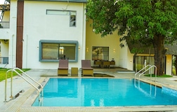 Swimming Pool 1