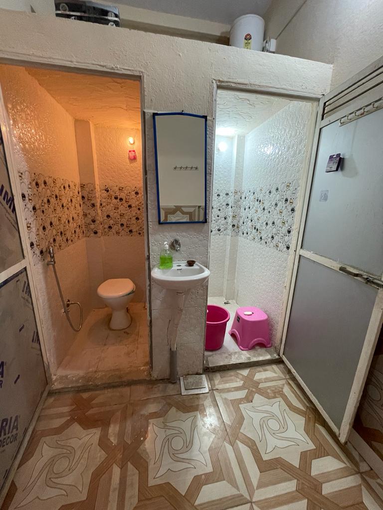 Shivaji Homestay - Tap to explore photos