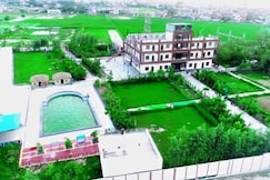 Vikas Valley Resort & hotel, Auraiya