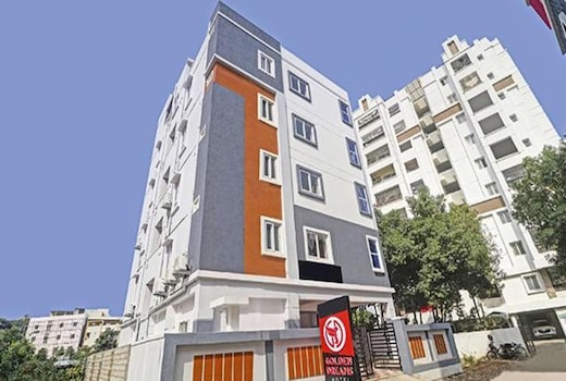 FabHotel Golden Dreams