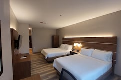 Holiday Inn Express Trincity, St George's