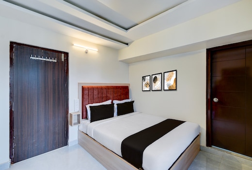 Hotel O RR Grand Luxury Rooms