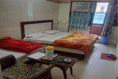Hotel Gulmour, Jammu