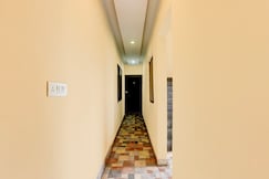 SPOT ON Hotel Center Point Inn, Bhilai