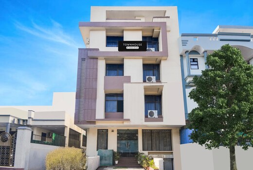 Townhouse Malviya Nagar Near Airport Formerly Royal Residency