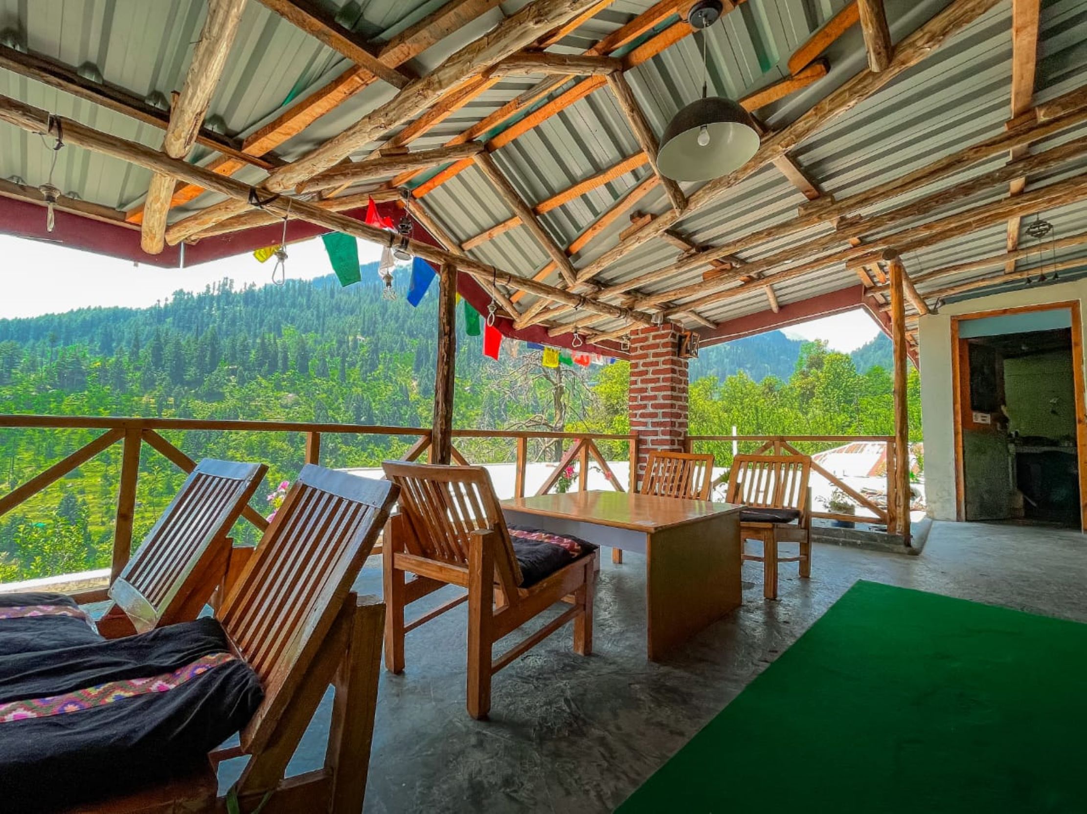 Photos of Doghari Homes Homestay in Manali
