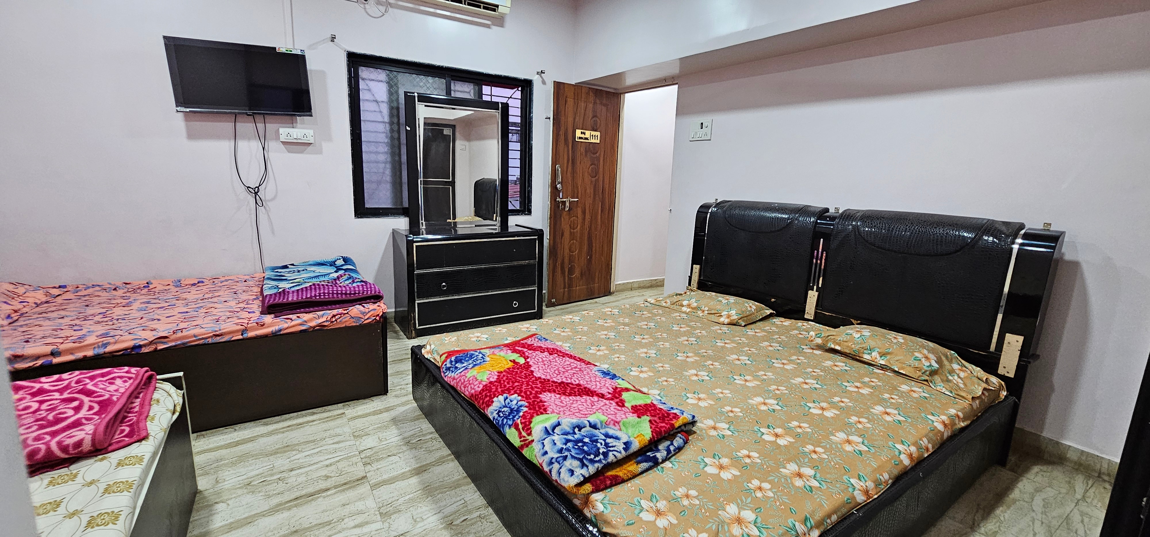Raj lodging 3