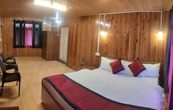Family Mountain Room