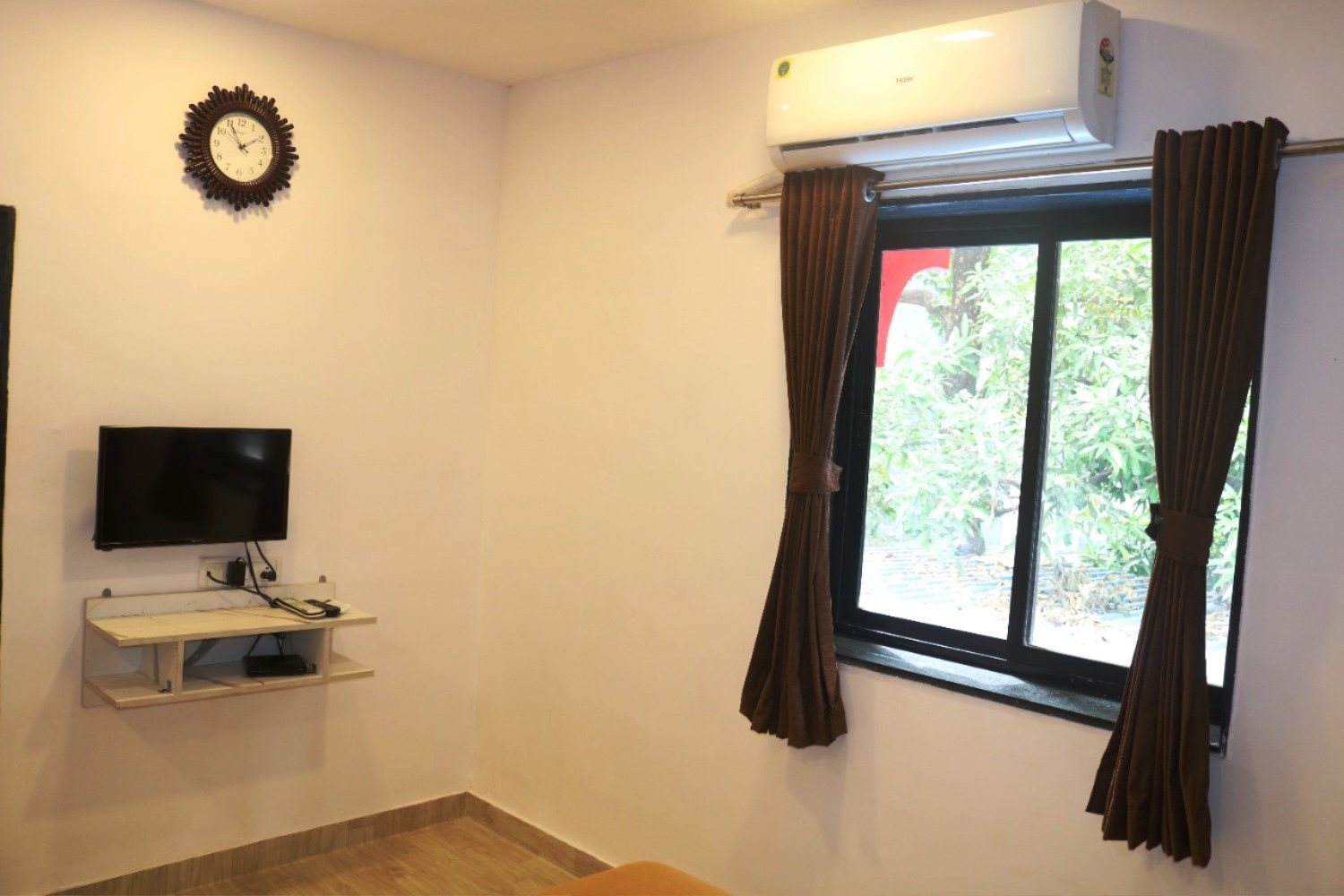 Mini residency by Astha Home | Apartment