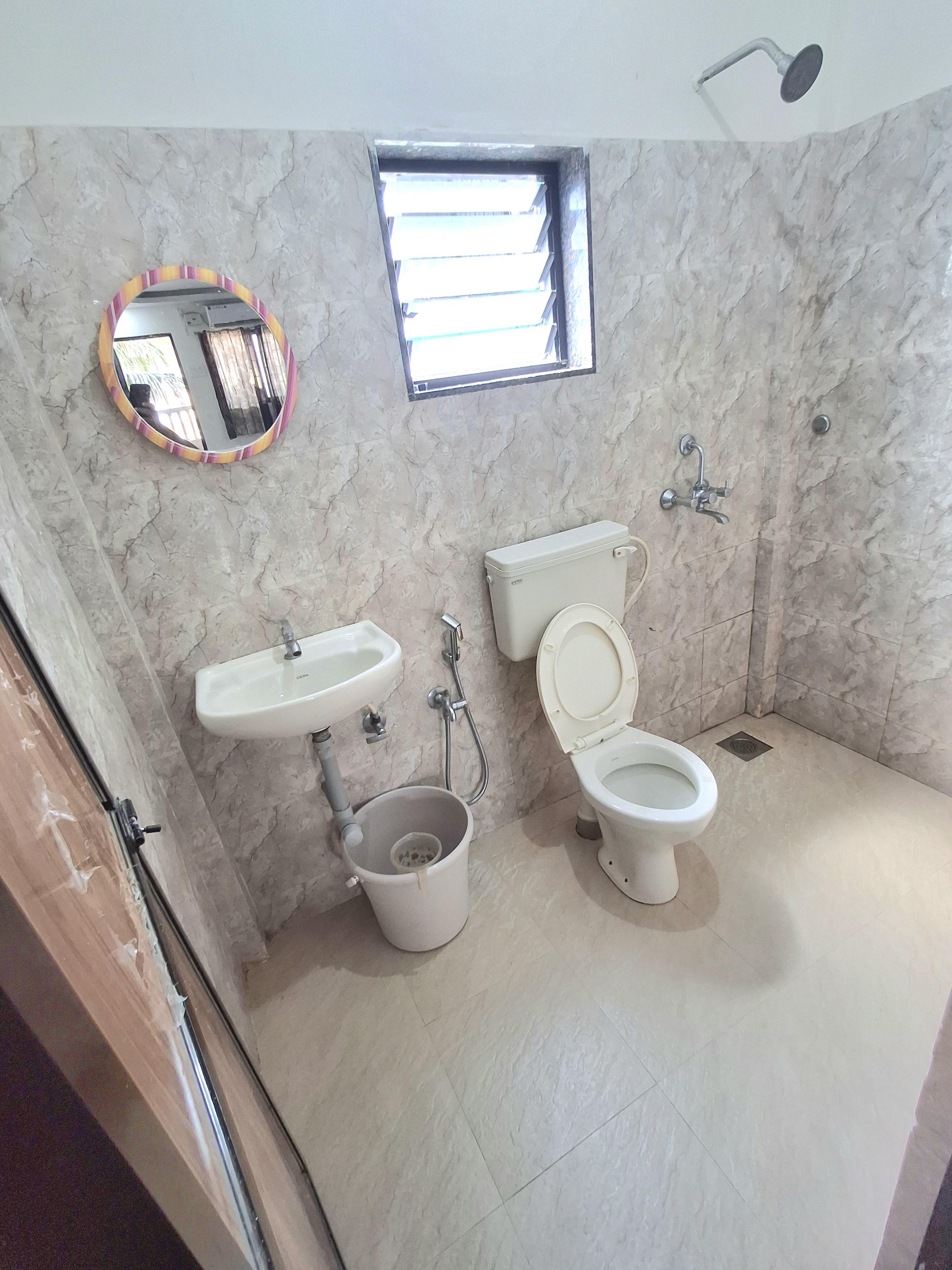 Eumi Guest House - Tap to explore photos