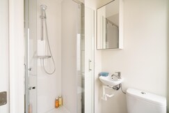Apartment for 4 in Antwerp City Centre, Antwerp