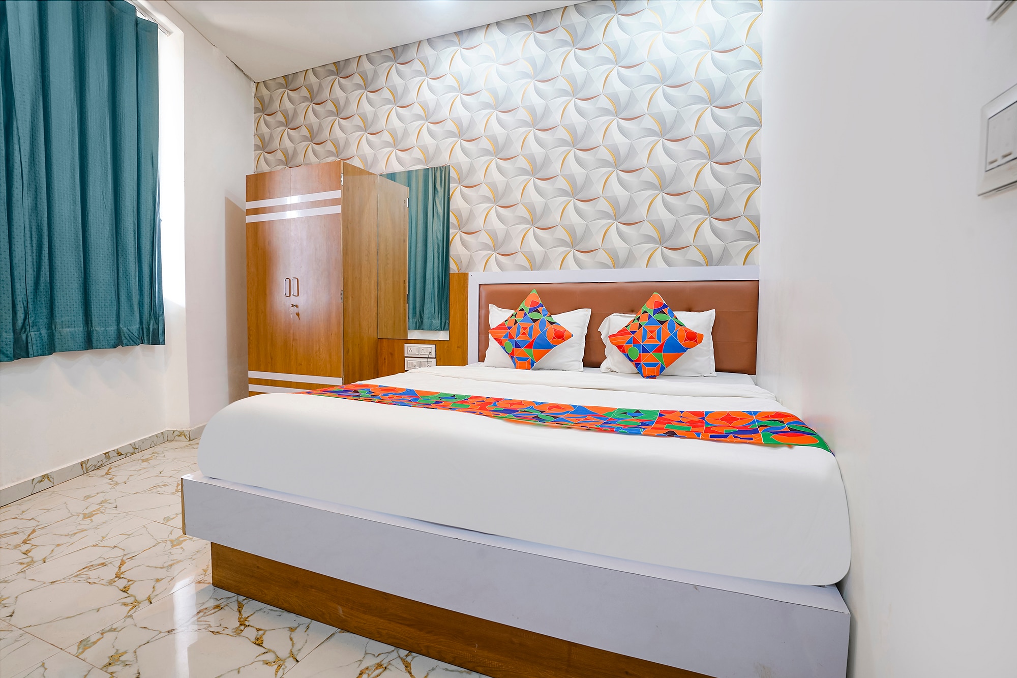 FabHotel The Gagan Palace - Tap to explore photos