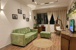 Celestial crest, Pune
