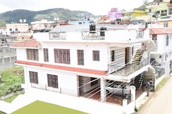 Home stay Elk hill palace, Ooty