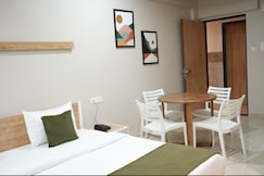 HOTEL VYANKATESH Chandrapur, Warora