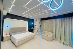 Birthdays Bachelors Kitty anniversary, Greater Noida