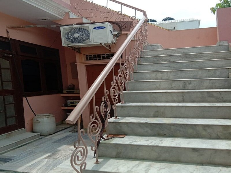 Bajaj Paying Guest House - Tap to explore photos