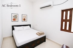 Bharathi Homestay | AC 1&2BHK Near Nataraja Temple | Kitchen, Games & Car Rental, Sirkazhi