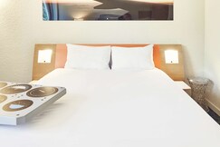 ibis Styles Marseille Provence Aeroport, Bouches-du-Rhone