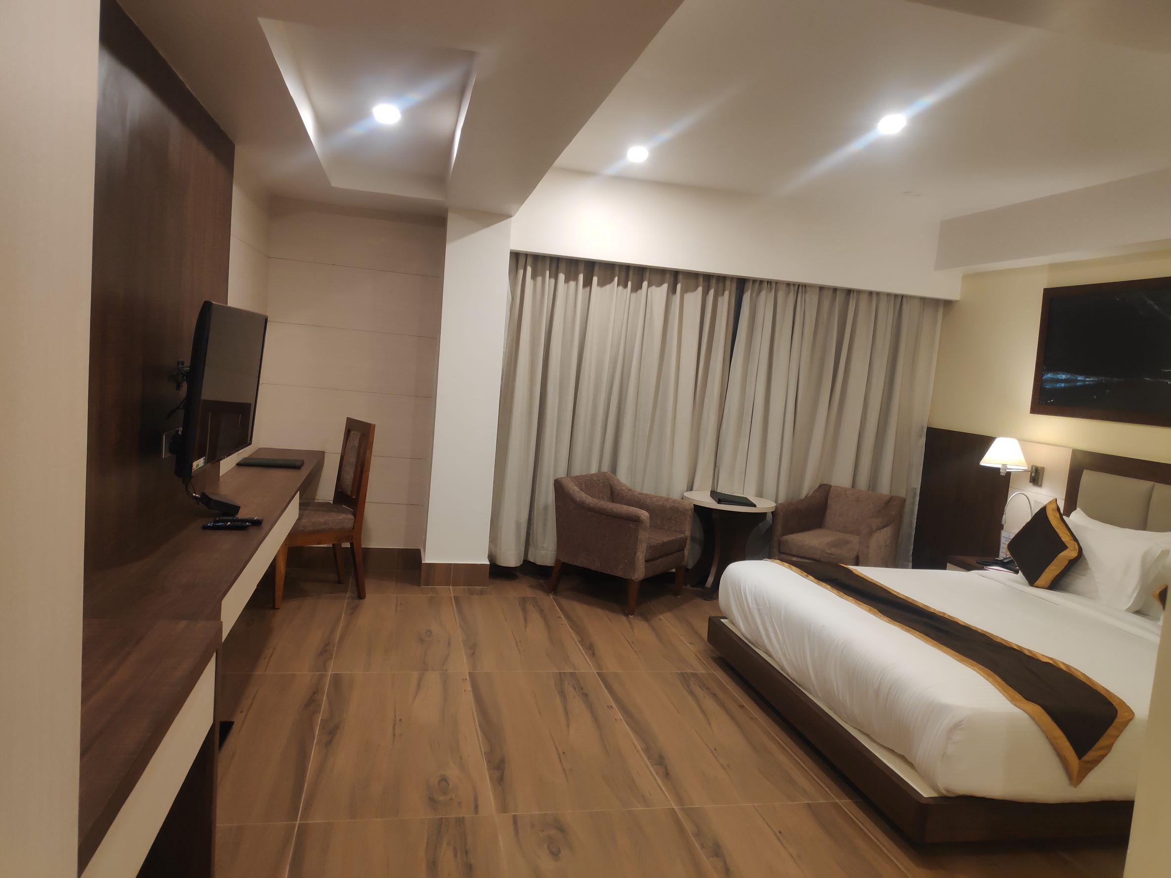 Hotel Rimi International (800 m Away from Ujjayanta Palace) - Tap to explore photos