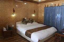 Hotel Siachen, Kargil