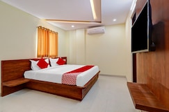 Hotel O Silver House Near Mantri Square Mall, Bangalore