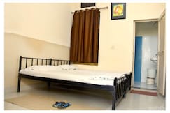 Vidhi Chand Inn, Gwalior