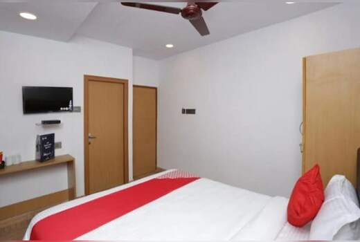 Krishna Inn