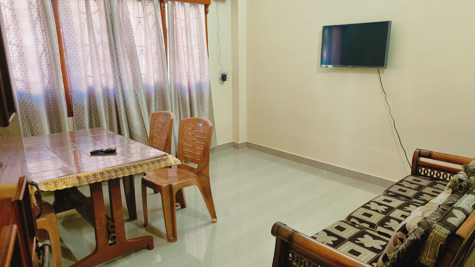 Ankur Homestay - Tap to explore photos