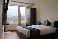 Hotel Rosewood, Zirakpur