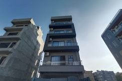 Townhouse Sector 6 Gurgaon, Gurgaon