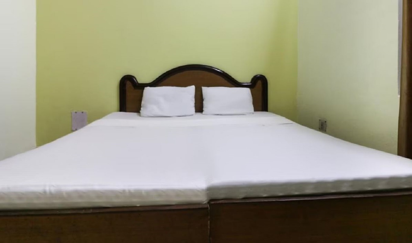 Hotel Bishal - Tap to explore photos
