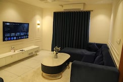 The Sapphire Suite Premium Apartment, Pathanapuram